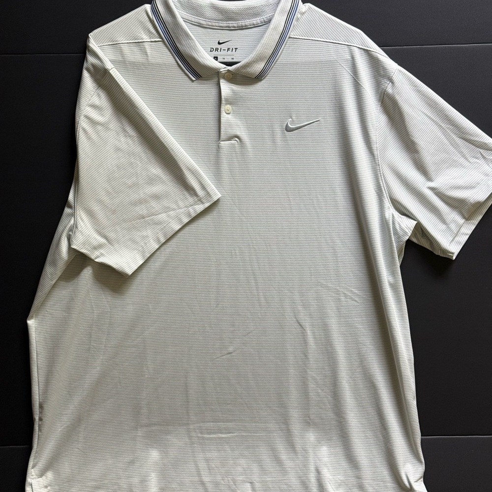 Nike Dri-Fit Men’s XL White/Gray Stripe Polo Shirt
